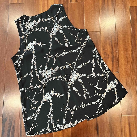 Anthro Daniel Rainn Black Tank Top Blouse Splatter Floral Print Sleeveless‎ Sz S - Picture 3 of 6